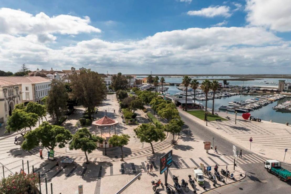 Blife Faro City Life Private Rooms Екстериор снимка