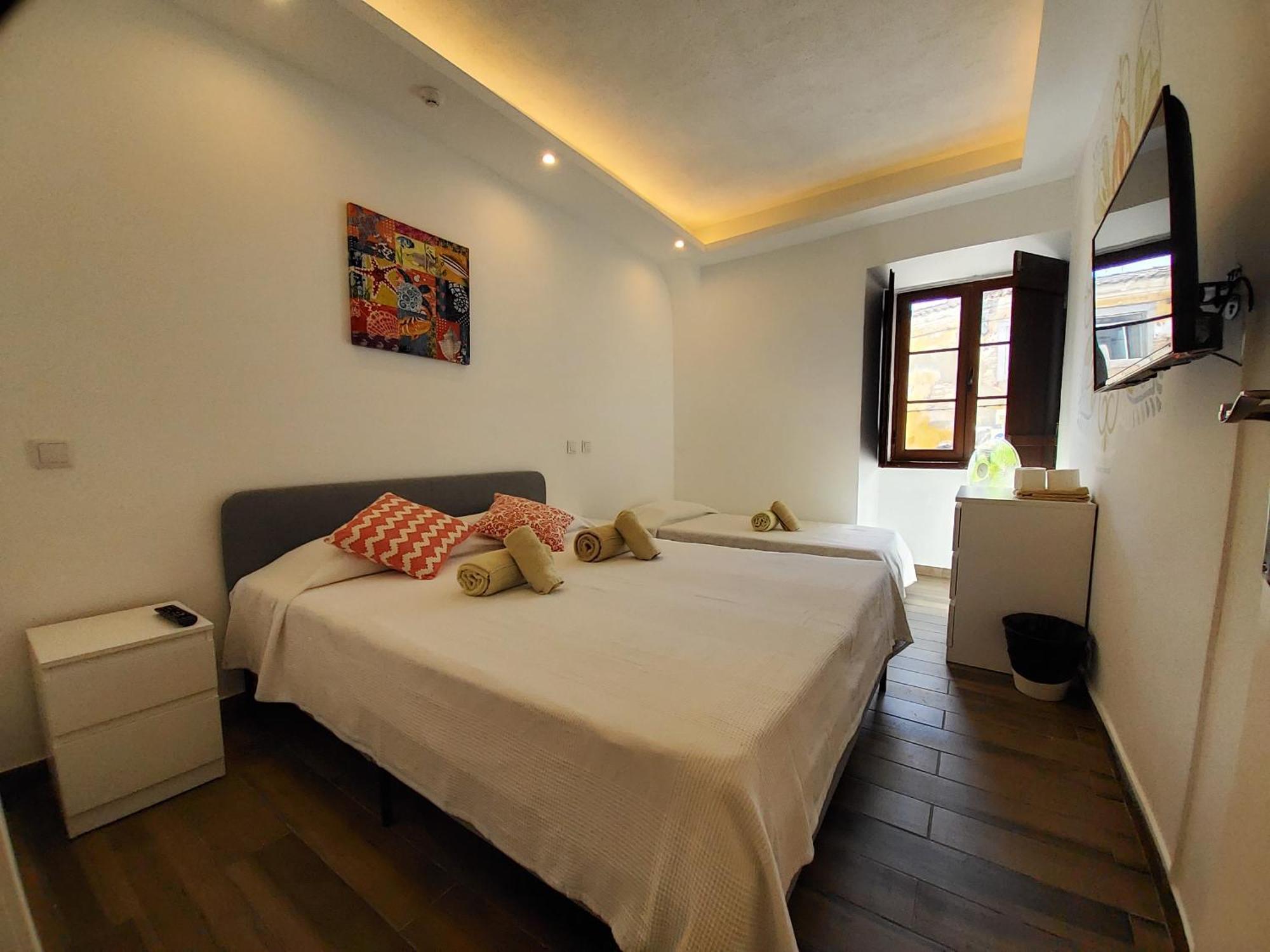 Blife Faro City Life Private Rooms Екстериор снимка